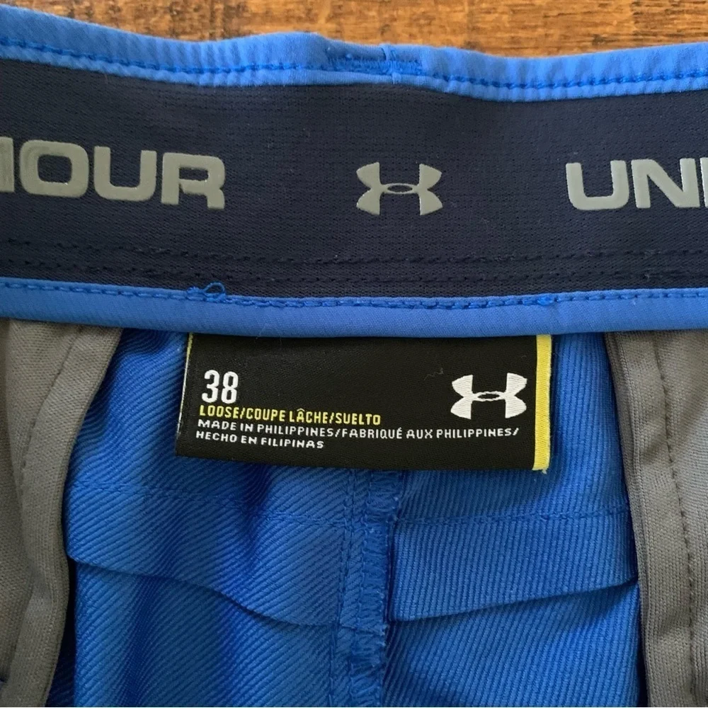 Under Armour Loose Fit Royal Blue Grip Waist Performance Shorts Golf Sz 38